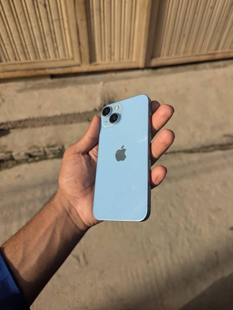 Apple iPhone 14 6