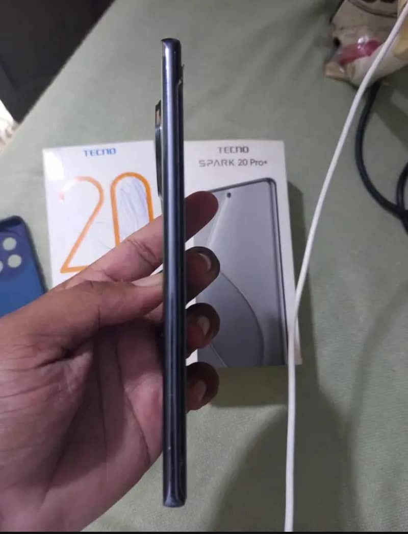 Tecno Spark 20 Pro plus 6