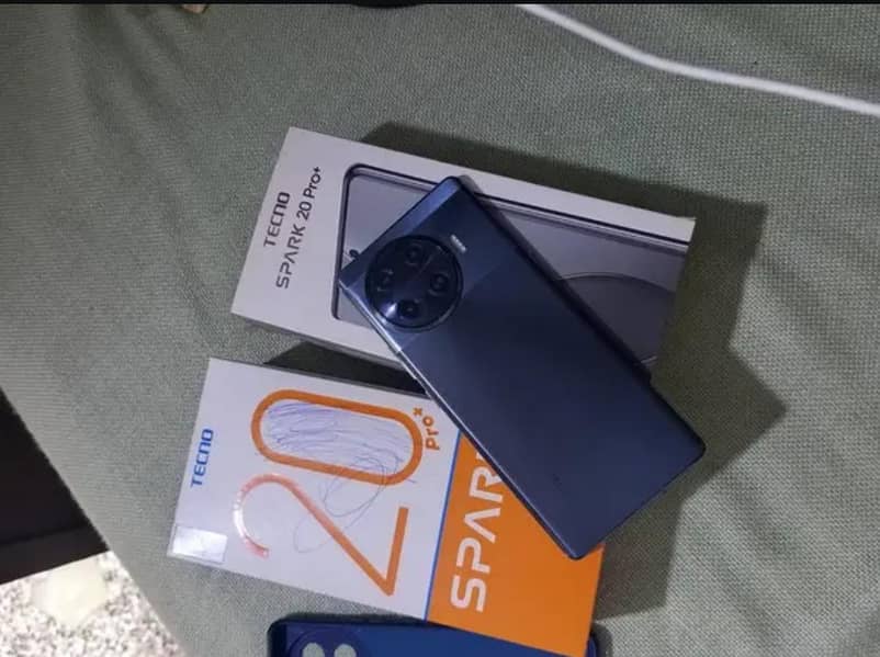 Tecno Spark 20 Pro plus 7