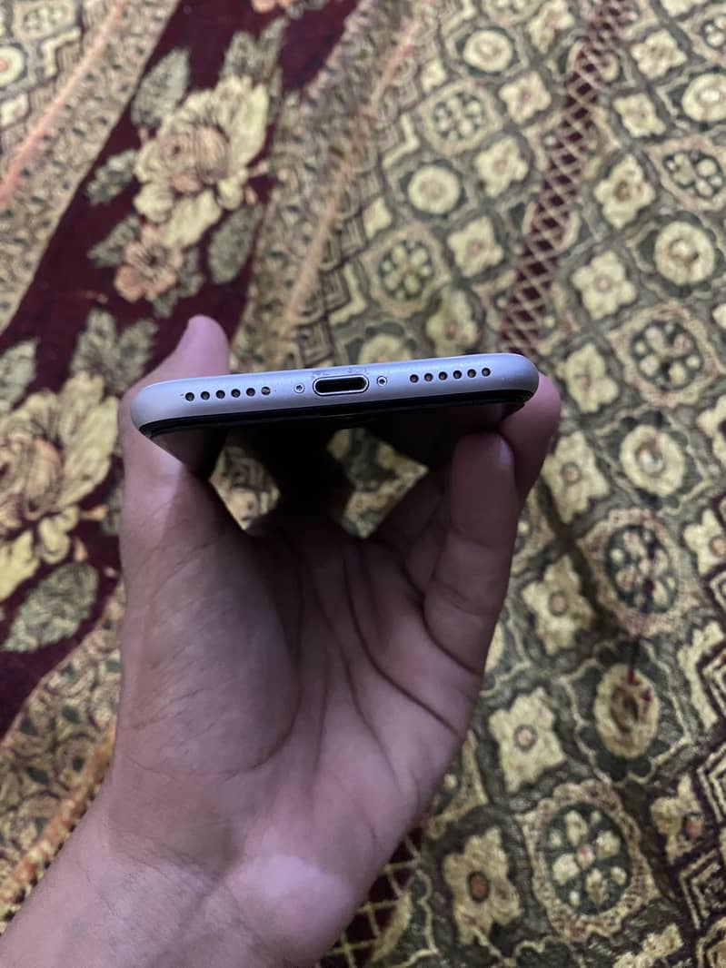 Apple iPhone SE 9
