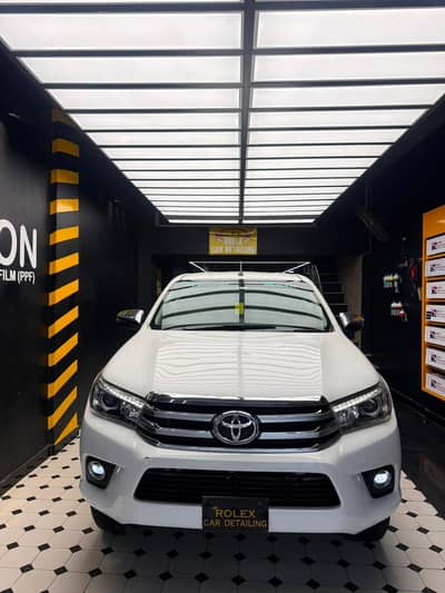 Toyota Hilux Revo 2019