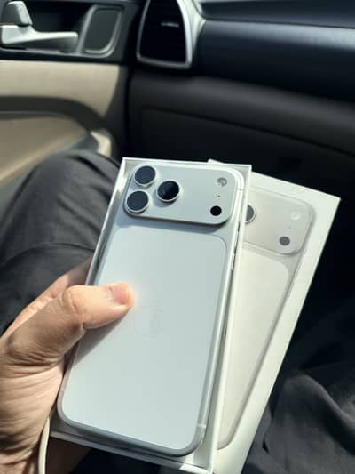 iPhone 17 Pro Max factory unlock