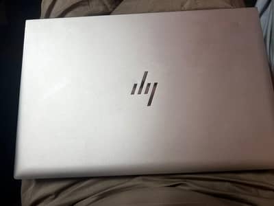 HP Elite Book 830 G8