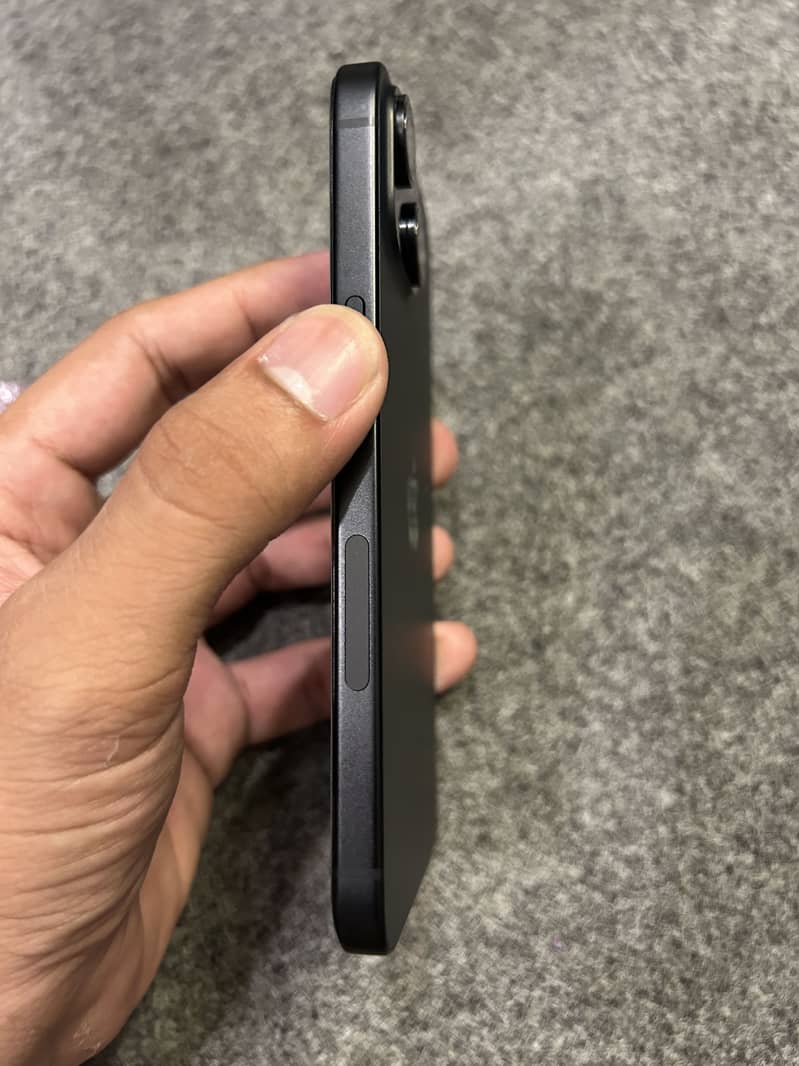 Apple iPhone 15 jv 1