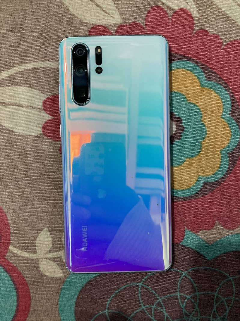 Huawei P30 Pro 0