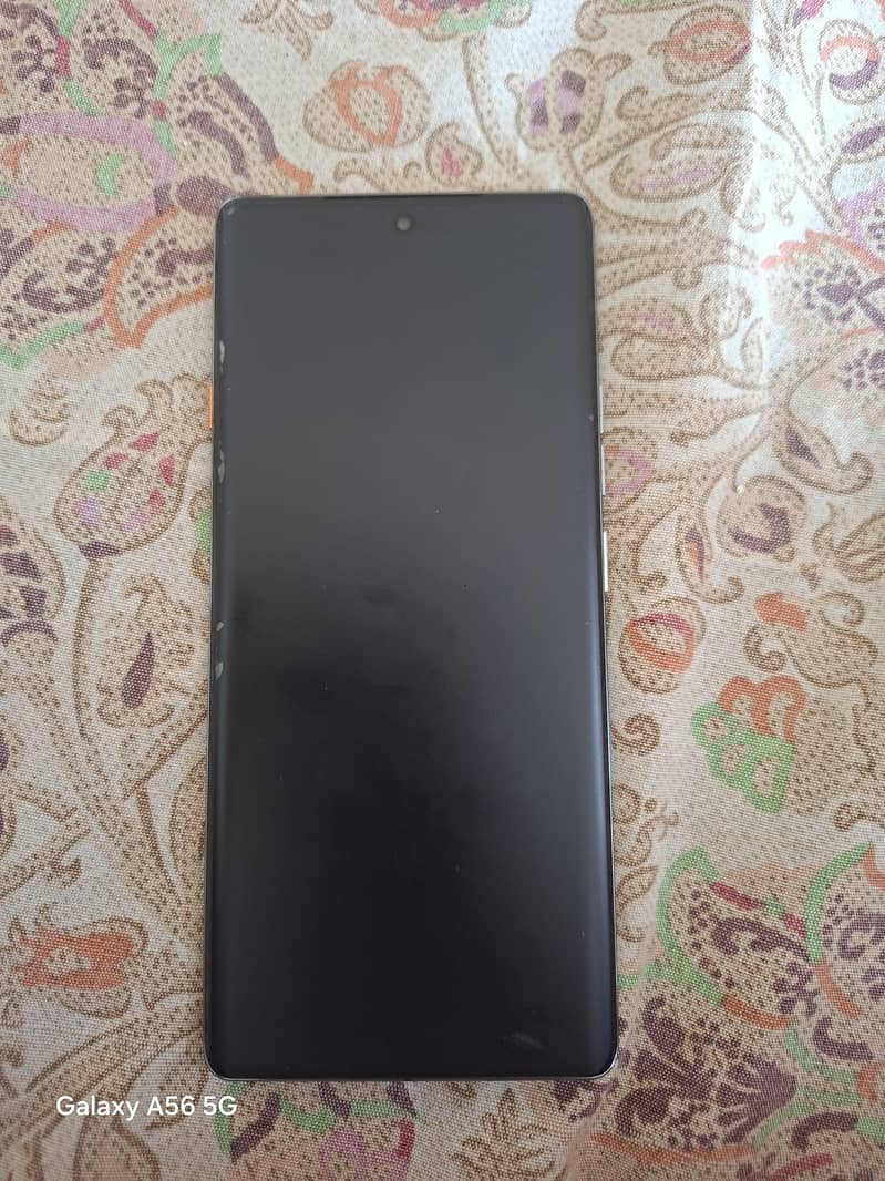 Tecno CAMON 40 Pro 1