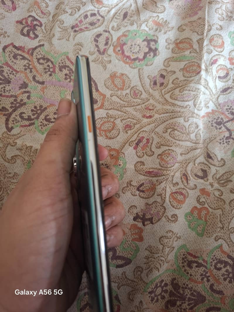 Tecno CAMON 40 Pro 2