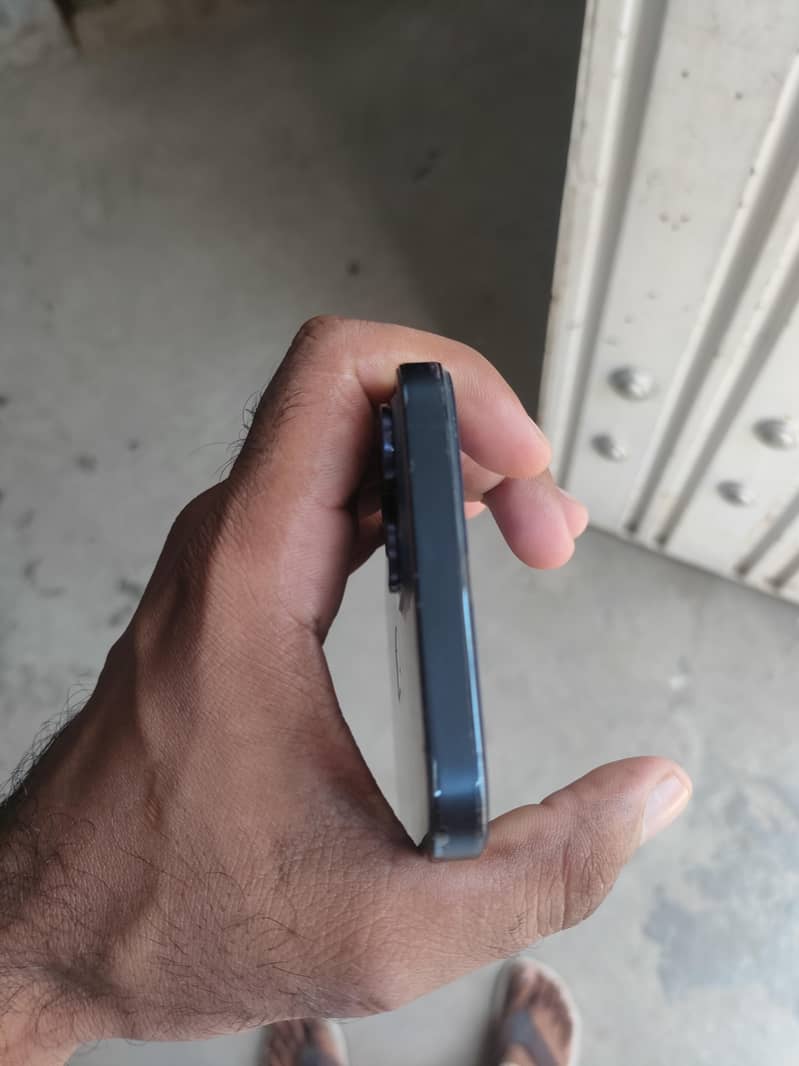 Apple iPhone 12 Pro Max 7