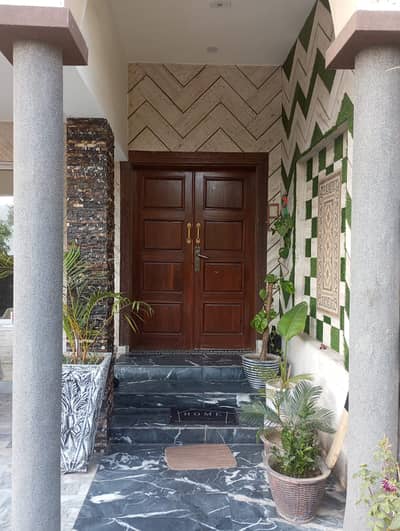 15 Marla Beautiful House For Sale In WAPDA City Faisalabad