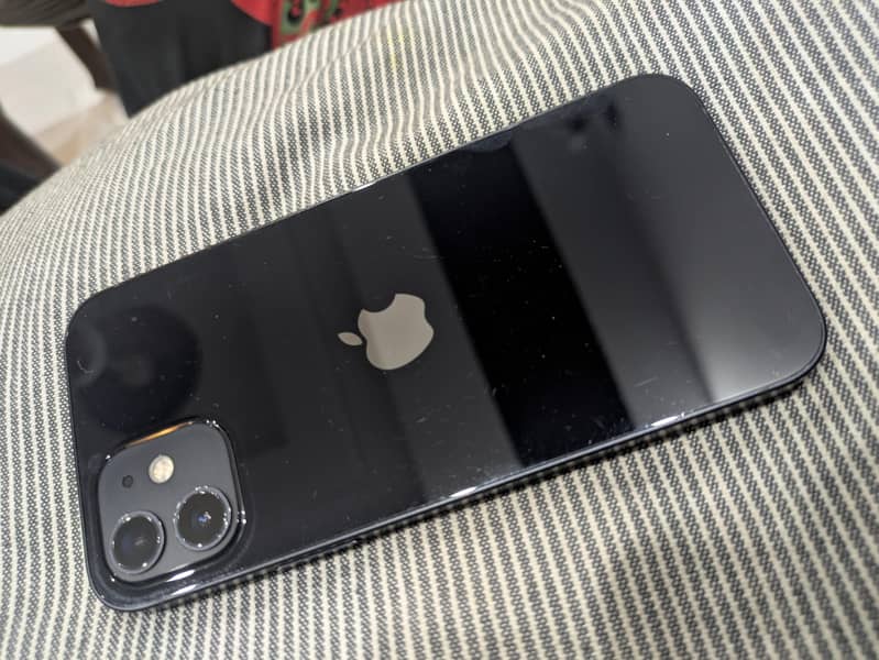 Apple iPhone 12 0
