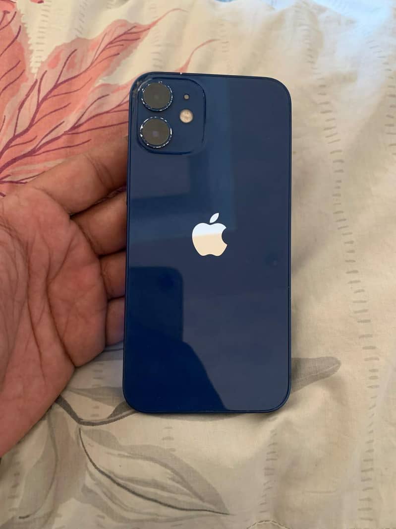 Apple iPhone 12 mini 1
