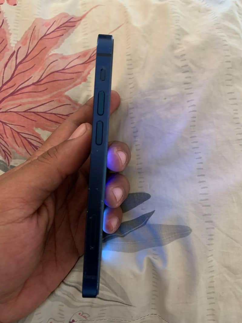 Apple iPhone 12 mini 2