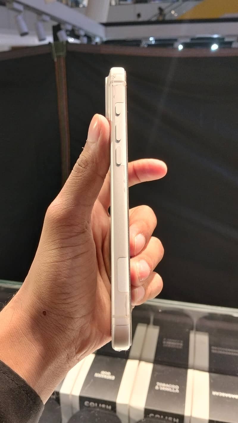 iPhone 17 pro max 3