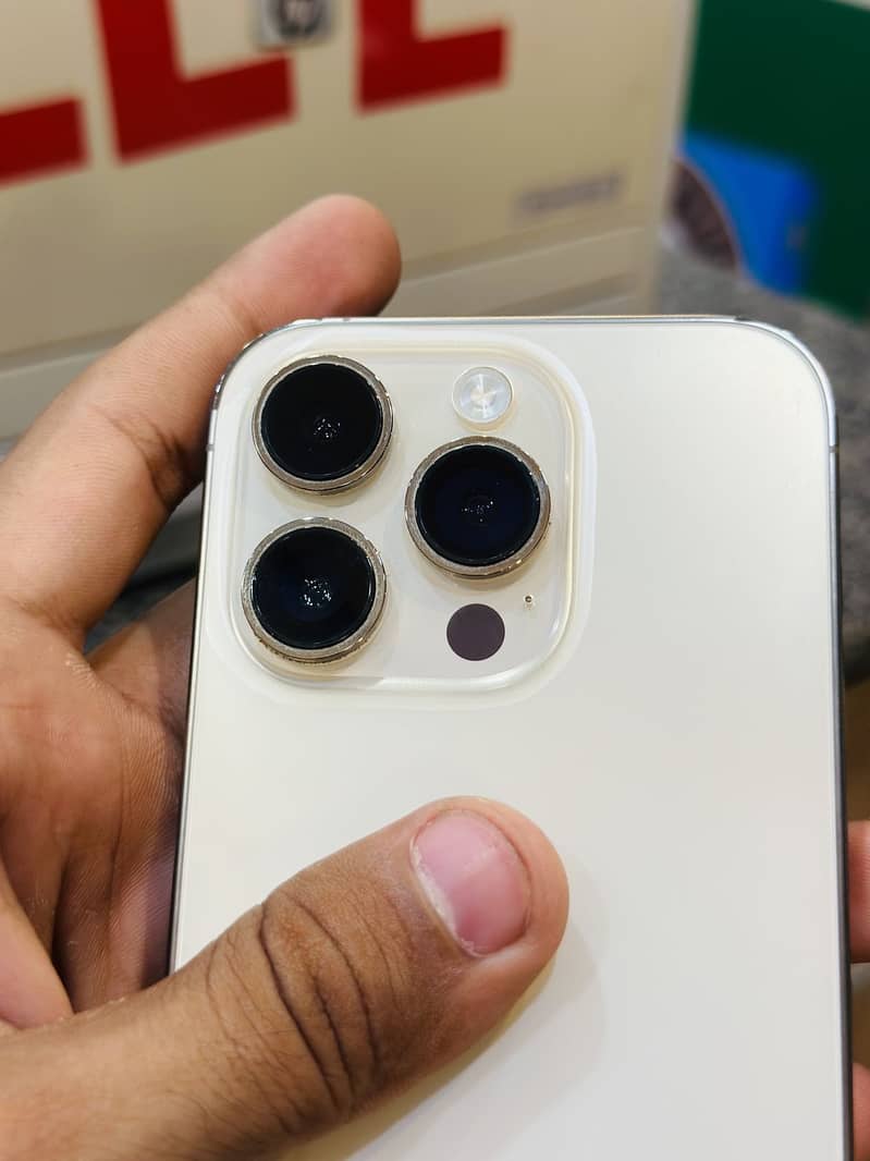 Apple iPhone 14 Pro 6