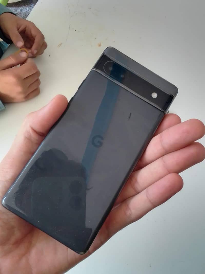 Google Pixel 6a 1