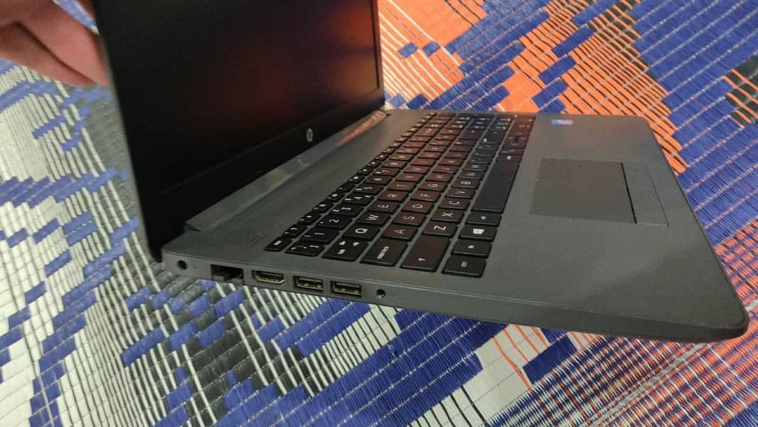 laptop 2