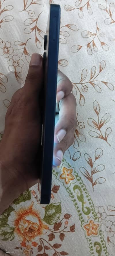 Samsung Mobile A06