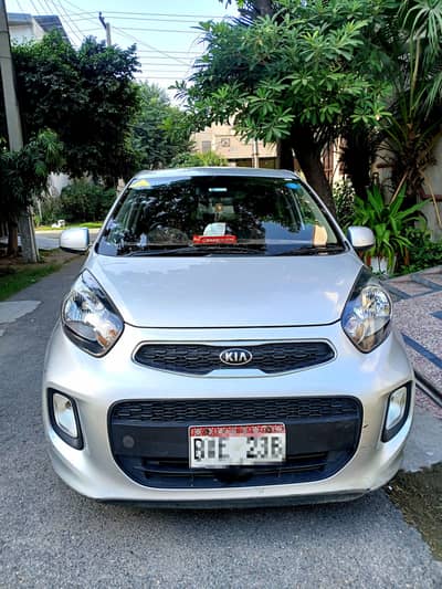 KIA Picanto 2022 with 1 piece minor touching rest total geniune