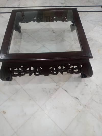 center table with 2 more side table