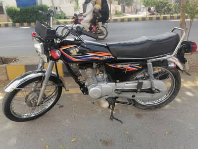 Honda cg 125 model 2017-2018