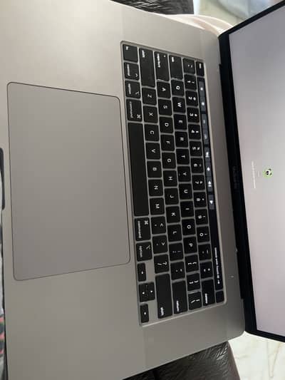 MacBook 2019