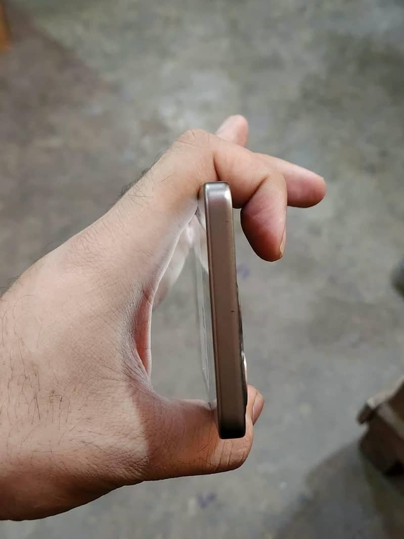 OPPO A5 Pro 4