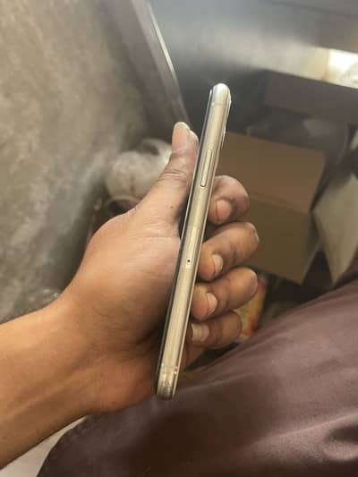 Apple iPhone 11 Pro