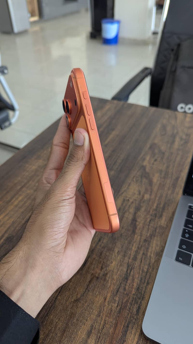 Apple iPhone 17 Pro Max 3