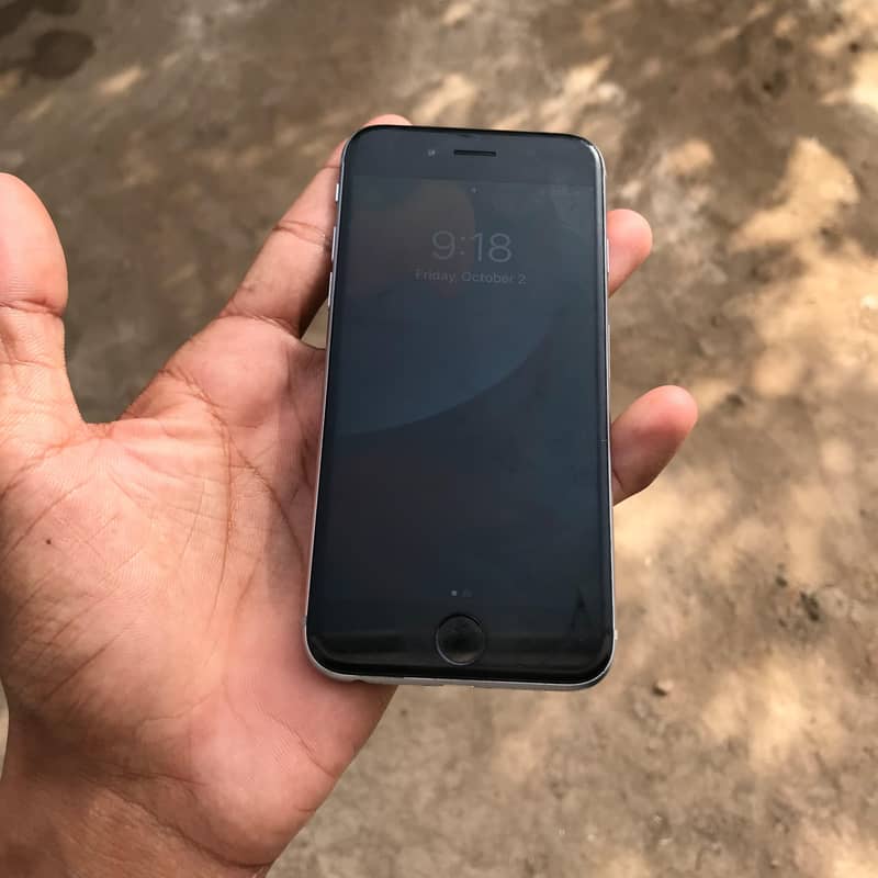 Apple iPhone 6S 0