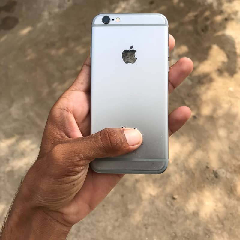 Apple iPhone 6S 6