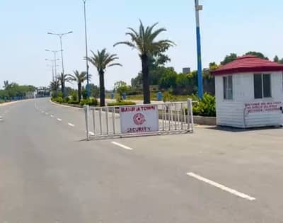 5.33 Marla Commercial Plot For Sale | Main Boulevard Bahria Nasheman  Location: Sunflower Block, Main Boulevard, Bahria Nasheman