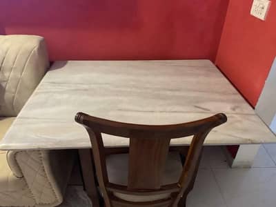 4 Seater dinning table