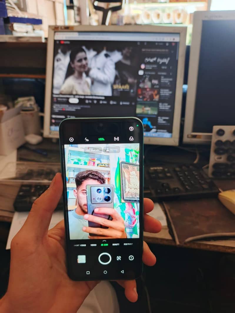 Infinix Note 11 8