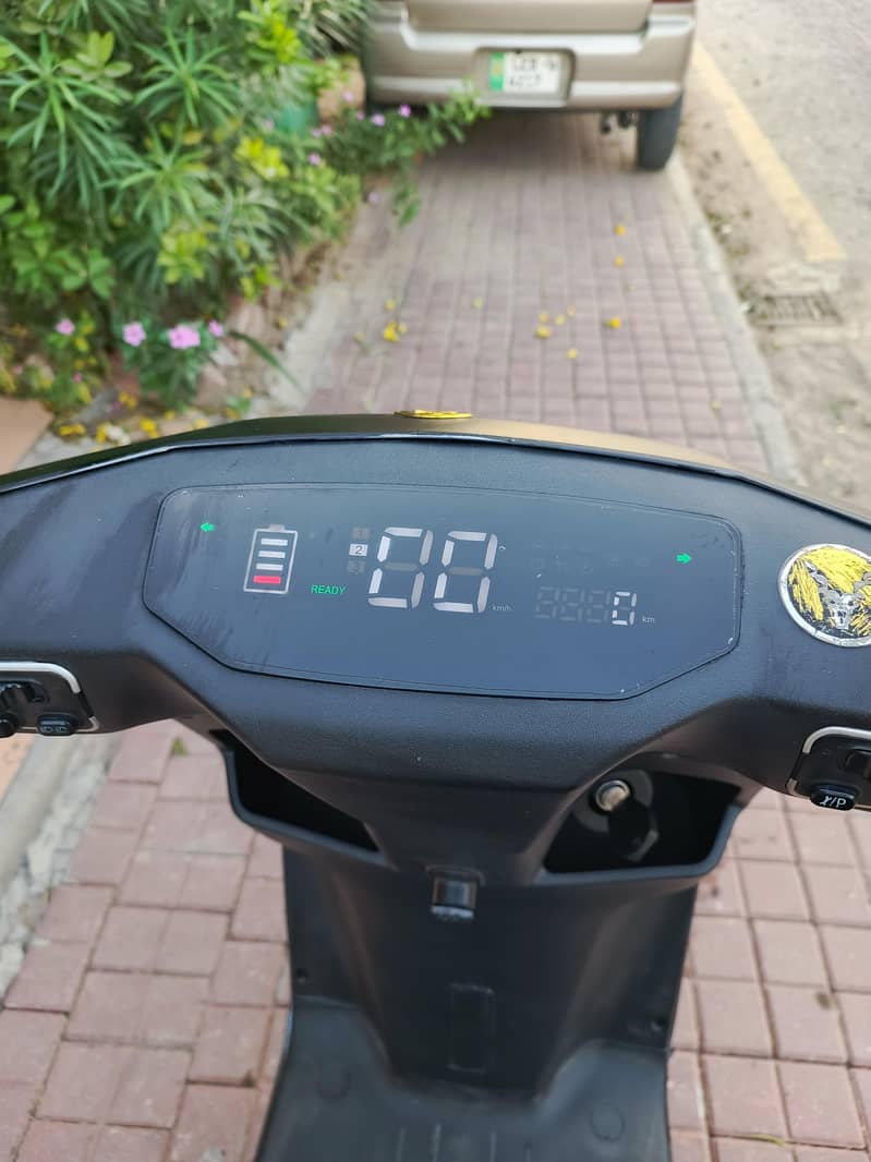 evee c1 pro 5