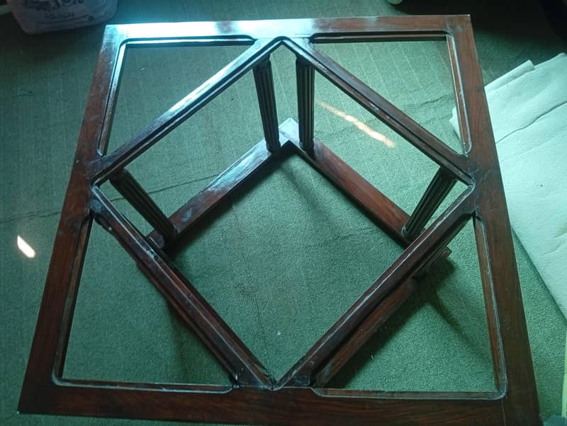 sofa table new condition 1