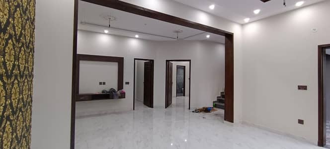 8 Marla House For Sale In Bahria Nasheman | Demand 2 Crore 50 Lac Spacious Family Home In A Secure & Peaceful Community!  Demand: 2 Crore 50 Lac