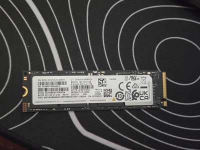 Samsung PM9A1a 512GB NVMe M. 2 SSD (OEM Samsung 980 Pro) PCIe Gen 4