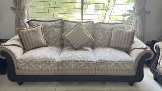 7 seater sofas in perfect condition