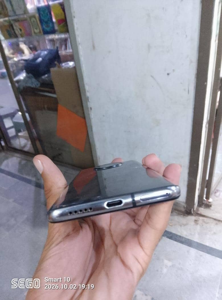 One Plus 7t 2