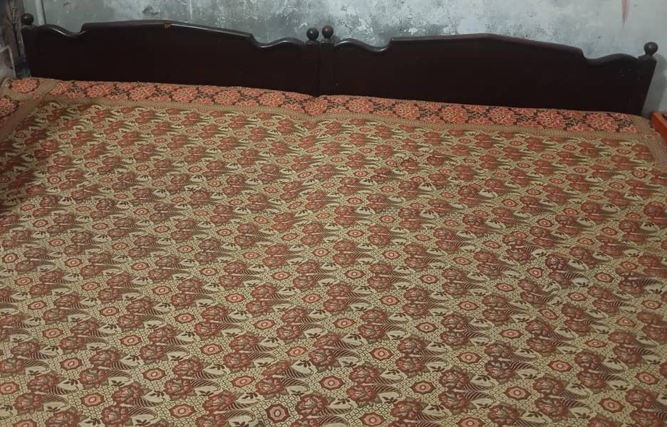 double bed 0