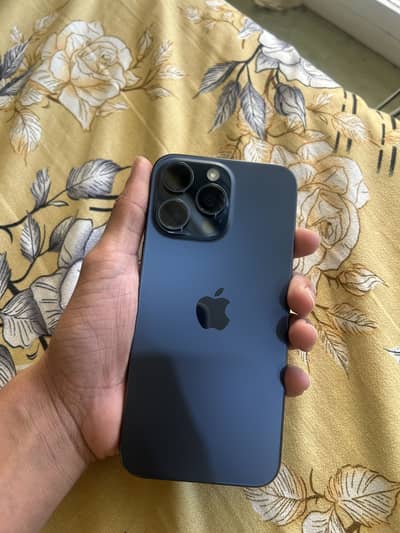 iPhone 15 Pro Max | lush condition | scratchless