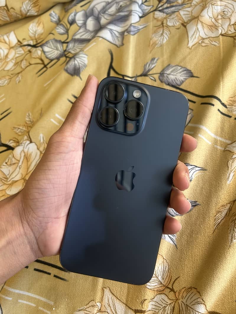 iPhone 15 Pro Max | lush condition | scratchless 1