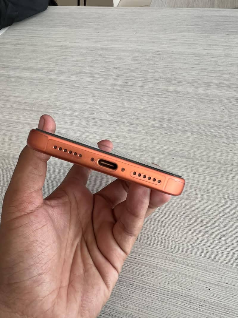Apple iPhone 17 Pro Max 1