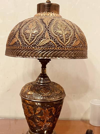 ANTQ WORLD OFERD BRANDED LAMPS FR HOME DECOR IN VARIABLE PRICES IMPORT