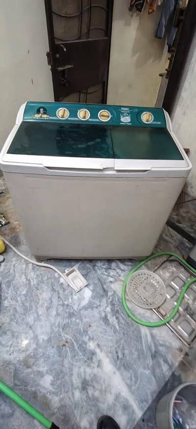 Haier Semi automatic washing machine