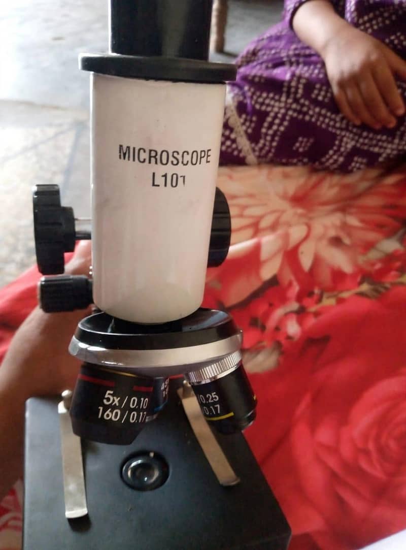 microscope 1