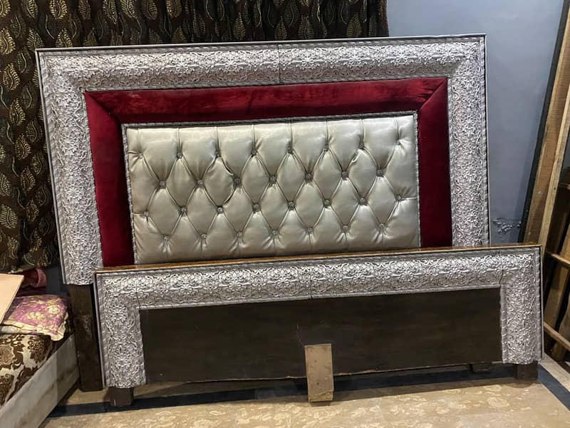 front back bed sides available 0
