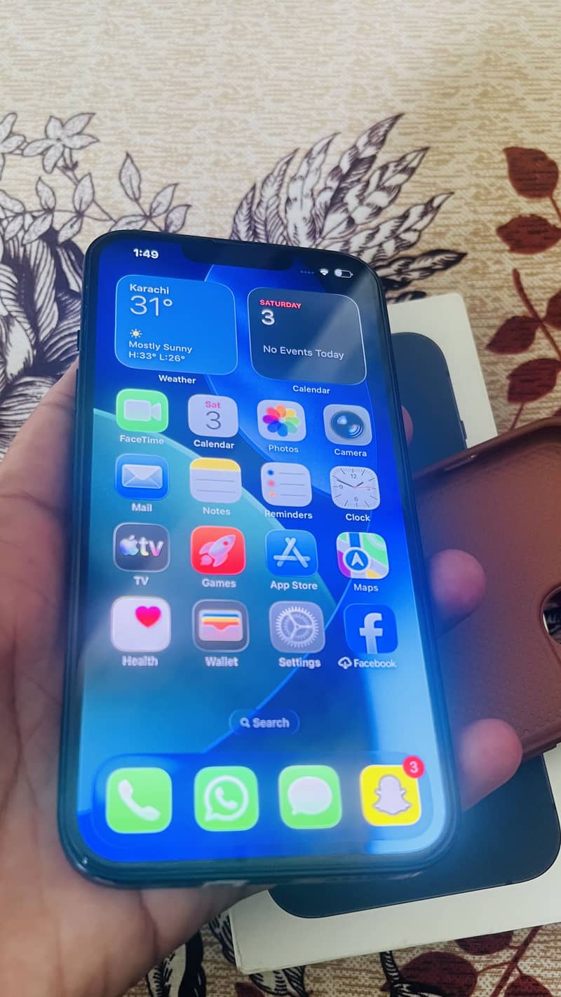 Apple iPhone 13 9