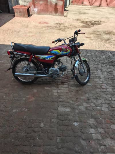 Honda CD 70 – First Owner – Excellent Condition – 10,000 KM Driven