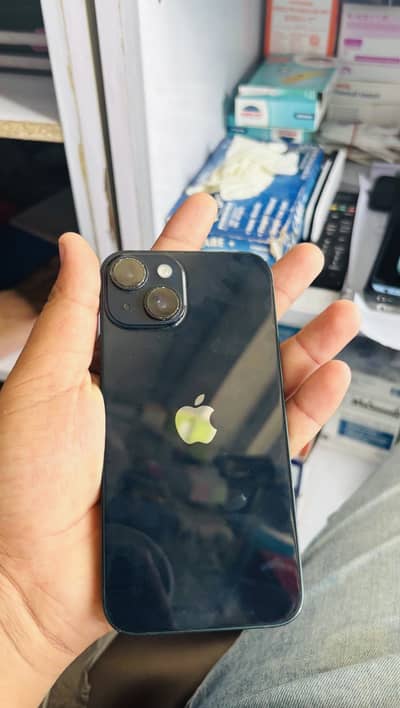 Apple iPhone 14